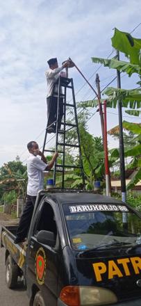 Perbaikan Lampu Jalan Lingkungan Desa Baruharjo